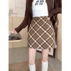 批发毛呢有内衬<b class='q'>秋</b>冬南大街潮流百搭显瘦设计感格子毛呢半身裙女短裙