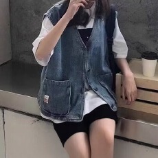批发工装牛仔马甲外套女春秋大码胖mm复古薄款外穿显瘦BF无袖背心上衣