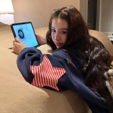 批发美式贴布刺绣徽章连帽卫衣女秋冬加绒保暖小众设计感情侣宽松外套