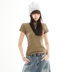 批发美式十字架t恤<b class='q'>女</b>夏季复古辣妹修身气质短袖黑色短款内搭正肩上衣