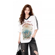 批发设计感字母印花V领短袖T恤女2026<b class='q'>新款</b>美式复古夏季休闲宽松上衣潮