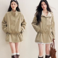 批发韩国新款设计感蕾丝拼接风衣女秋<b class='q'>冬</b>百搭宽松抽绳收腰卡其色外套