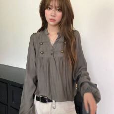 批发<b class='q'>韩国</b>chic小众复古风上衣秋季别致金属双排扣褶皱宽松短款长袖衬衣