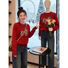批发红色圣诞毛衣女款2025新款冬季慵懒宽松软糯短款内搭<b class='q'>女士</b>针织上衣