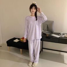 批发秋冬<b class='q'>珊瑚</b><b class='q'>绒</b><b class='q'>睡衣</b>女家居服套装长裤长袖紫条纹法兰<b class='q'>绒</b>套 260g