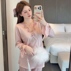 批发V领冰丝<b class='q'>睡衣</b>女秋季绣花长袖两件套装薄款<b class='q'>丝绸</b>显瘦洋气妈妈家居服