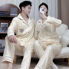 批发2025秋冬长袖德绒情侣<b class='q'>睡衣</b>韩版开衫男女士<b class='q'>卡通</b>绒外穿家居服套装
