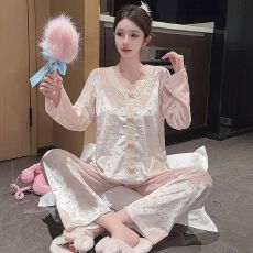 批发带胸垫睡衣女秋冬款金丝钻绒长袖公主风甜美粉色蝴蝶结家居服<b class='q'>套装</b>