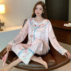 批发冬季睡衣女士双长套头式简约复古国风金砖绒保暖舒适感