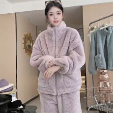 新款珊瑚绒睡衣女冬季加绒加厚保暖家居服宽松两件套装