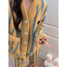 批发冬季半边绒开衫V领长袖加厚保暖加绒可爱条纹加肥家居服睡衣女