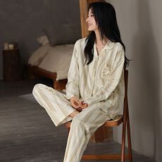 批发春秋新款<b class='q'>纯棉</b>女士长袖长裤开衫翻领<b class='q'>睡衣</b>7A抗菌时尚休闲女家居服