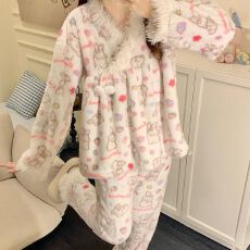 批发【<b class='q'>珊瑚</b><b class='q'>绒</b>】<b class='q'>睡衣</b>女  秋冬季套头款家居服   M-2XL