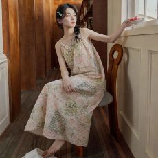 批发云朵棉吊带睡裙女士2026年夏季带胸垫新款中长款甜美风家居服套装