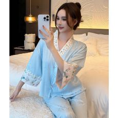 批发新中式国风睡衣女夏冰丝可外穿家居服复古少奶奶半袖长裤提花套装