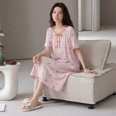 批发【带胸垫】春<b class='q'>秋</b>新款纯棉女短袖睡裙印花休闲女家居服