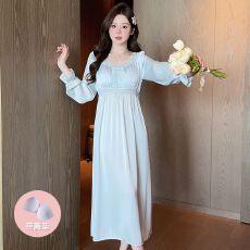 批发长裙带胸垫睡裙女士长袖蕾丝边V领弹力缎面冰雪丝绸睡衣超长睡裙