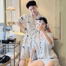 批发<b class='q'>情侣</b><b class='q'>睡衣</b>  高密冰雪丝<b class='q'>情侣</b><b class='q'>款</b>男女各四码