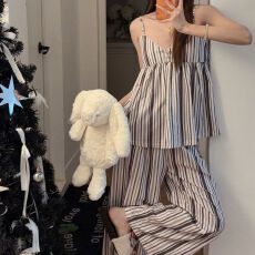 批发夏季新款泡泡皱吊带甜美休闲宽松两件套带胸垫