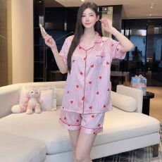批发(实拍)ins风条纹粉色爱心短袖短裤家居服仿<b class='q'>真丝</b><b class='q'>睡衣</b><b class='q'>套装</b>