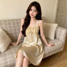 夏季女款冰丝吊带睡裙休闲居家简约纯色性感薄款蕾丝花边家居裙