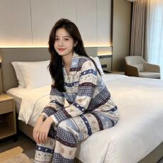 批发春秋2026新款女士冰雪丝长袖长裤两件套可外穿翻领开衫家居服薄款