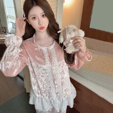 批发爆款秋冬长袖<b class='q'>金丝</b>绒睡衣女高级丝绒喷花蕾丝宫廷公主风套装