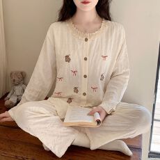 实拍卡通睡衣女款云朵棉带胸垫甜美花边春秋季新款家居服套装