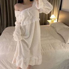 批发舒绵绒睡衣女秋冬季甜美公主风长袖中长宽松睡裙家居服学生可外穿