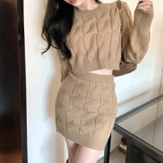 批发<b class='q'>欧美</b>甜辣粉色针织衫毛衣女秋季时尚套装包臀半身裙2026新款两件套