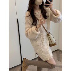 批发<b class='q'>韩国</b>东大门 白色毛衣连衣裙女慵懒秋冬针织打底设计感小众中长款