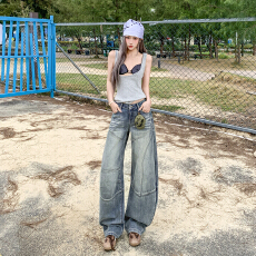 批发26ss | 2026美式复古春夏阔腿弯刀牛仔裤<b class='q'>女</b>水洗纹理做旧宽松垂感