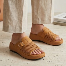 批发洞洞凉拖女 透气厚底增高软底一字拖 通勤外穿拖夏季凉鞋女款