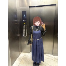 批发<b class='q'>孕妇装</b>套装2025新款夏装高级感法式穿搭<b class='q'>短袖</b>T恤吊带裙两件套孕妈