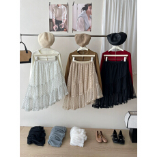 批发法式重工不规则蕾丝网纱蛋糕蓬蓬短中裙女春夏波点miu韩系半身裙