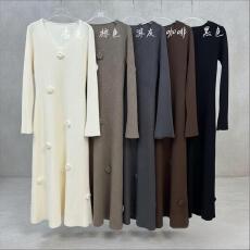 批发韩系时尚甜美秋冬打底<b class='q'>连衣裙</b>2026新款毛衣裙高级感内搭显瘦针织裙