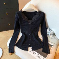 批发温柔风蕾丝拼接V领<b class='q'>针织衫</b>女秋冬新款收腰修身显瘦内搭打底衫上衣