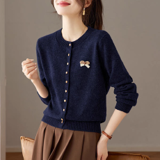 批发气质简约<b class='q'>圆领</b>蝴蝶结毛衣<b class='q'>针织</b><b class='q'>开衫</b>女2026春季新款洋气百搭软糯上衣