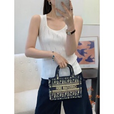 批发韩系<b class='q'>时尚</b>烫钻吊带背心女2026春夏新款弹力修身内搭无袖打底上衣