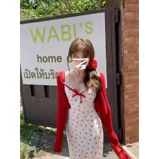 批发夏季新款小个子甜美chic纯欲2026碎花吊带<b class='q'>连衣裙</b>+红色开衫两件套