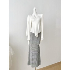 批发秋季新款慵懒宽松大版开衫+美背挂脖背心+高腰条纹鱼尾裙三件套女