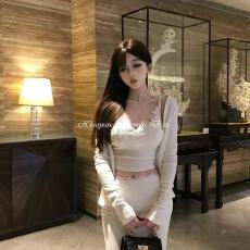 批发【三件套】纯欲<b class='q'>蕾丝</b>修身显瘦内搭外套<b class='q'>罩衫</b>吊带半身裙慵懒套装减龄