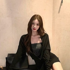 批发【两件套➕腰带】两件套荡领条纹抹胸长袖连衣裙女秋季性感辣妹修