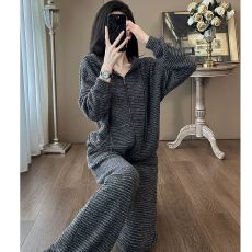 批发高级感时尚连帽<b class='q'>运动</b>套装女秋冬2025休闲开衫卫衣外套阔腿裤两件套