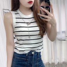 批发2026新款条纹挂链针织背心简约甜美无袖女上衣清爽针织衫