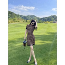 批发韩版气质中长款打底裙子夏季新款女短袖针织<b class='q'>连衣裙</b>包臀显瘦