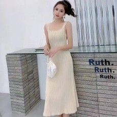 批发吊带针织<b class='q'>连衣裙</b>女外穿2026夏季性感气质复古背心裙修身显瘦中长裙