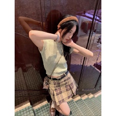 批发薄款镂空短袖T恤<b class='q'>针织衫</b><b class='q'>女</b>2026春夏新款法式小香风飞袖玫红上衣潮