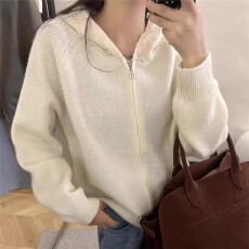 批发外贸速卖通精致蕾丝拼接连帽毛衣<b class='q'>欧洲</b>站秋季新款韩系时尚百搭女