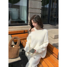 批发跨境外贸水貂绒露肩<b class='q'>毛衣</b>女外穿秋冬新款针织衫宽松慵懒风百搭上衣